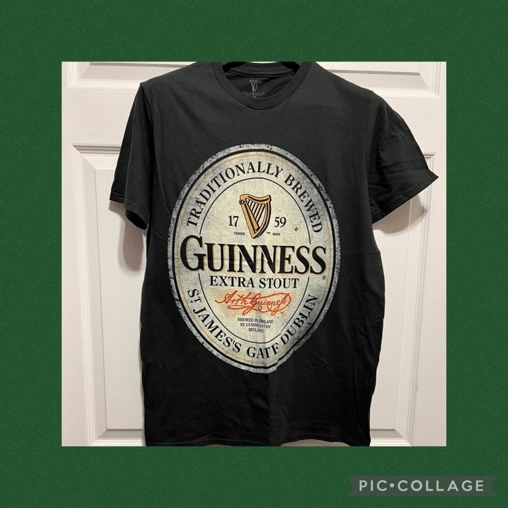 NWT Guinness Logo Tee Shirt, Size Medium